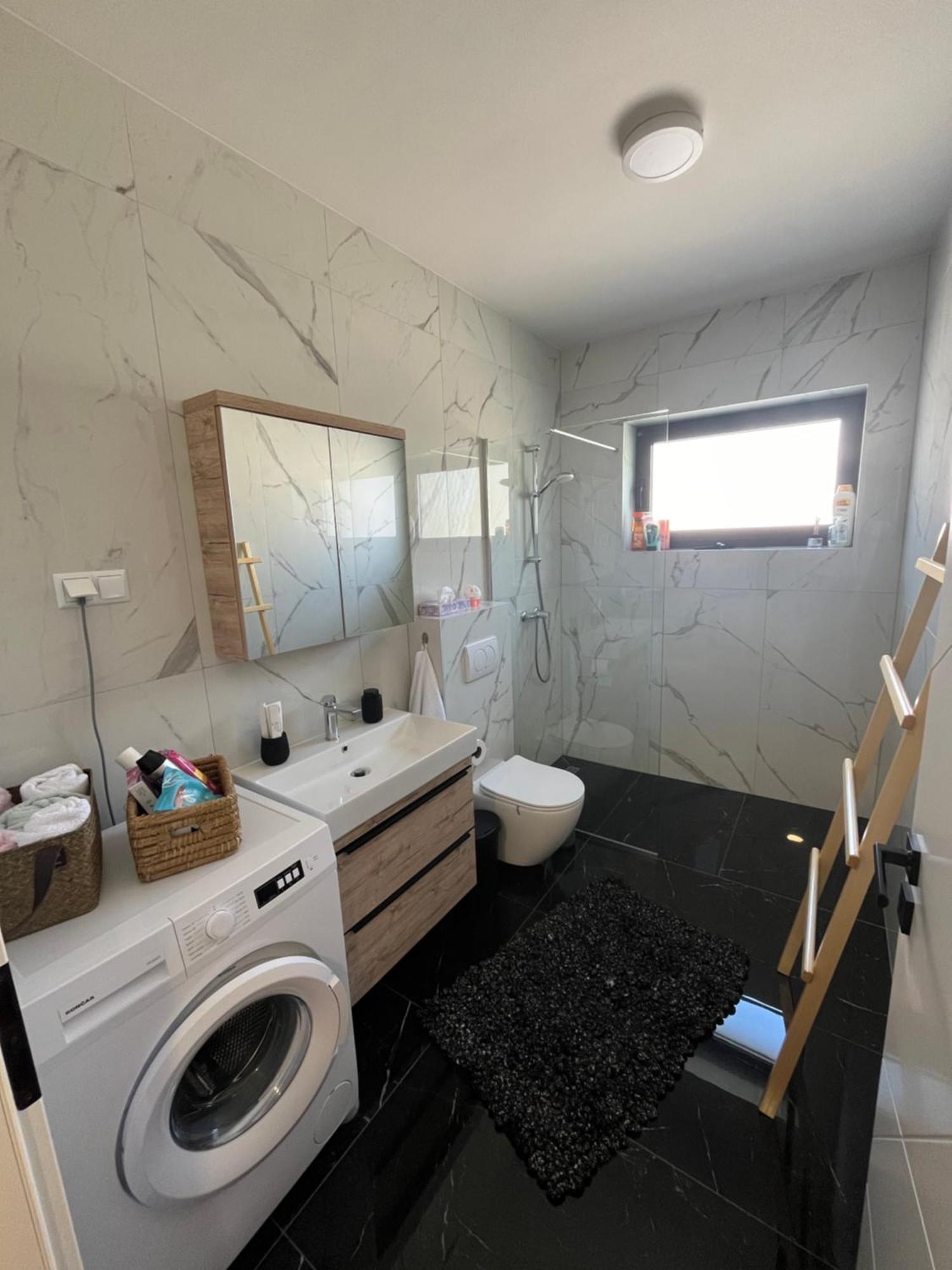 Apartman Sandra Nova Gradiska Exteriör bild
